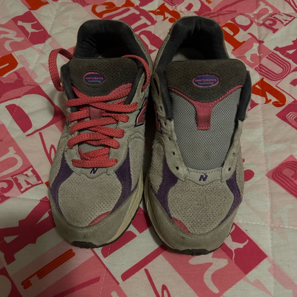 New Balance Gray and Purple Sneakers with Pink Accents